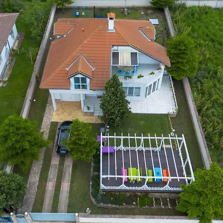 Holiday home Fantasy Tyulenovo